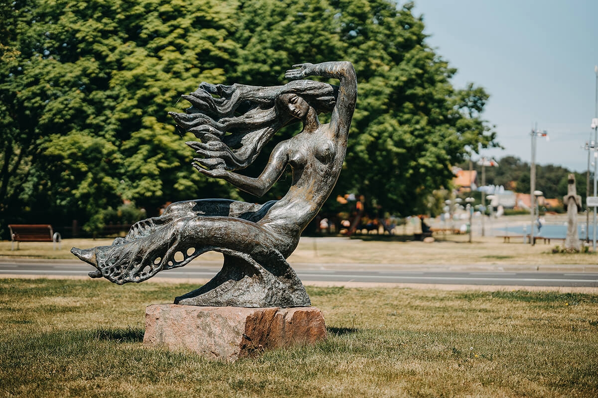 Sculpture “Neringa”